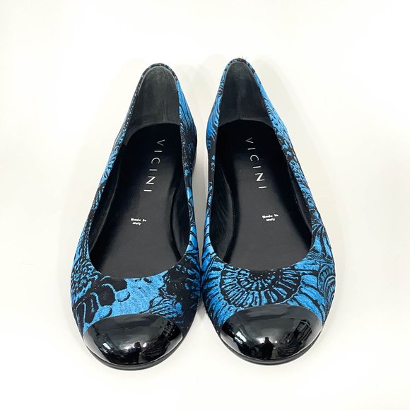 Vicini Flats- Size 38.5 - Picture 2 of 9